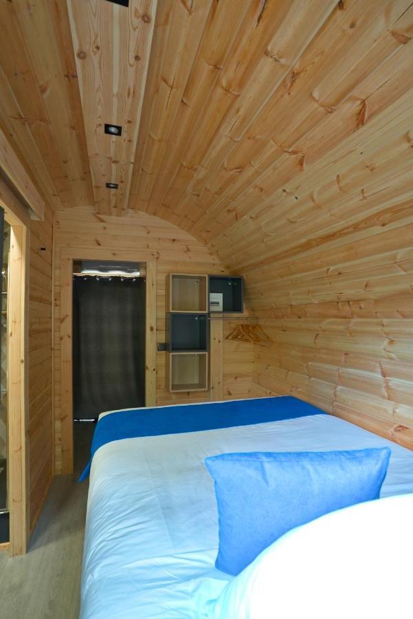 Camping Les Pres Du Roi Sommieres Exterior photo